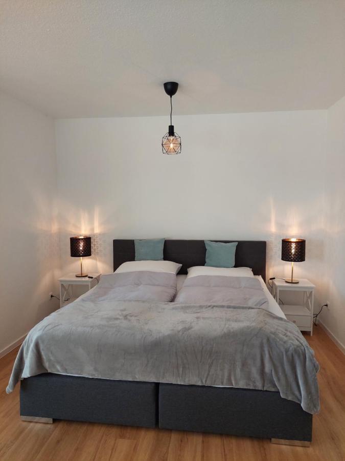 Moderne Wohnung Mit Vollausstattung In Ruhiger Lage, W-Lan Grossrohrsdorf Exteriör bild