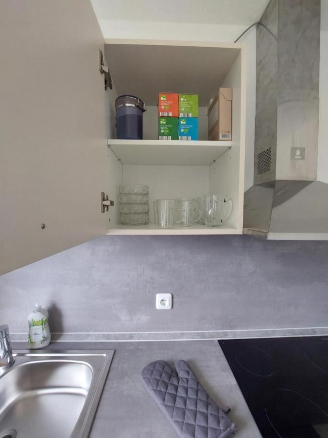 Moderne Wohnung Mit Vollausstattung In Ruhiger Lage, W-Lan Grossrohrsdorf Exteriör bild