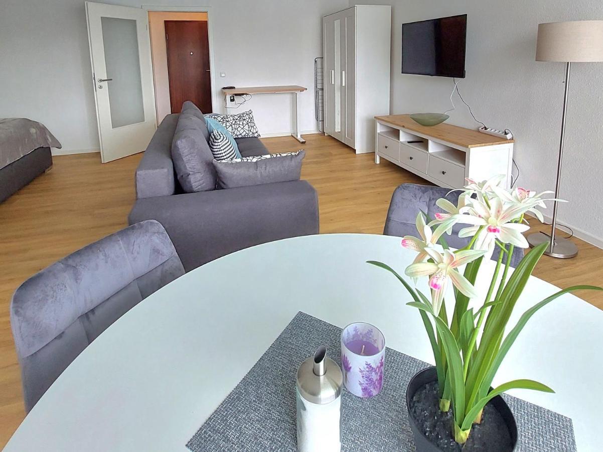 Moderne Wohnung Mit Vollausstattung In Ruhiger Lage, W-Lan Grossrohrsdorf Exteriör bild